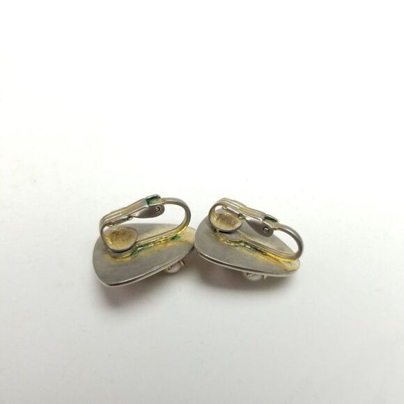 Vintage Retro Triangle Shape Clip On Earrings, Faux Pearl Midcentury Style 60s - Picture 4 of 6
